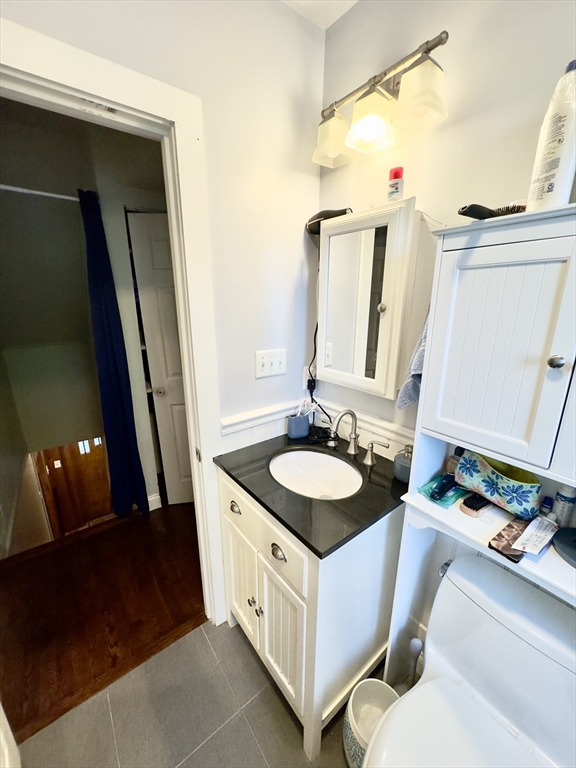 8 Fox Point Road Boston, MA 02125 - Photo 27 of 37