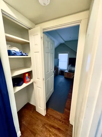 $4,000 | 8 Fox Point Road, Boston, MA 02125