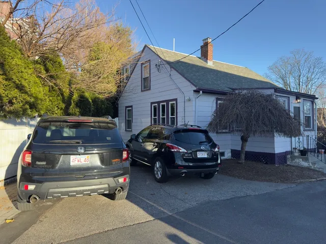 $4,000 | 8 Fox Point Road, Boston, MA 02125