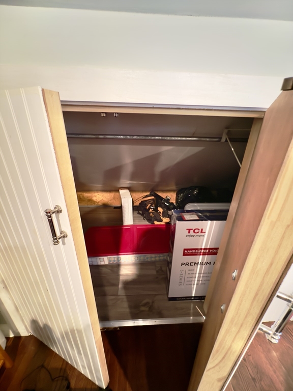 8 Fox Point Road Boston, MA 02125 - Photo 32 of 37