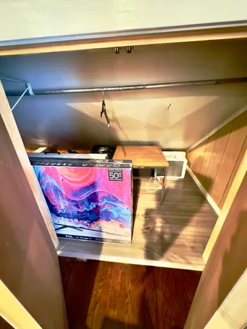 $4,000 | 8 Fox Point Road, Boston, MA 02125