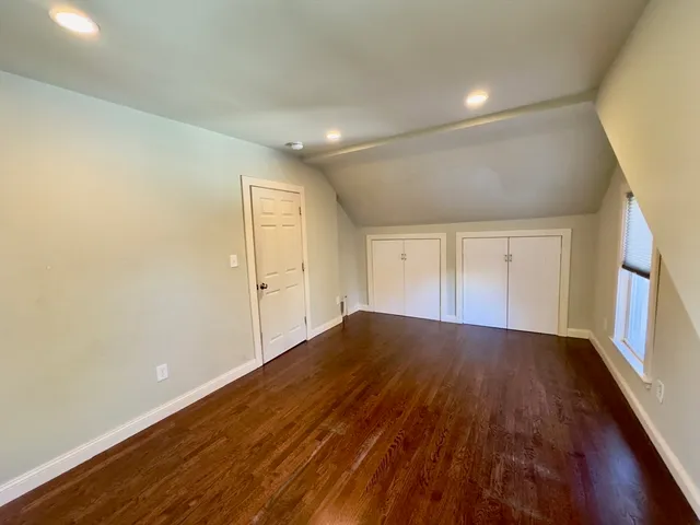 $4,000 | 8 Fox Point Road, Boston, MA 02125