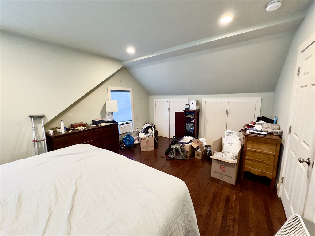 8 Fox Point Road Boston, MA 02125 - Photo 35 of 37