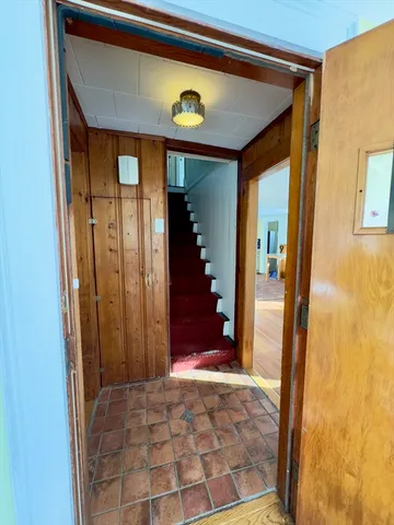 $4,000 | 8 Fox Point Road, Boston, MA 02125