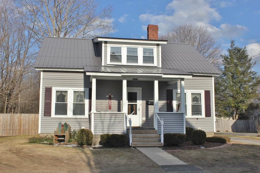 21 Myrtle Street Springfield, VT 05156 - Photo 3 of 21