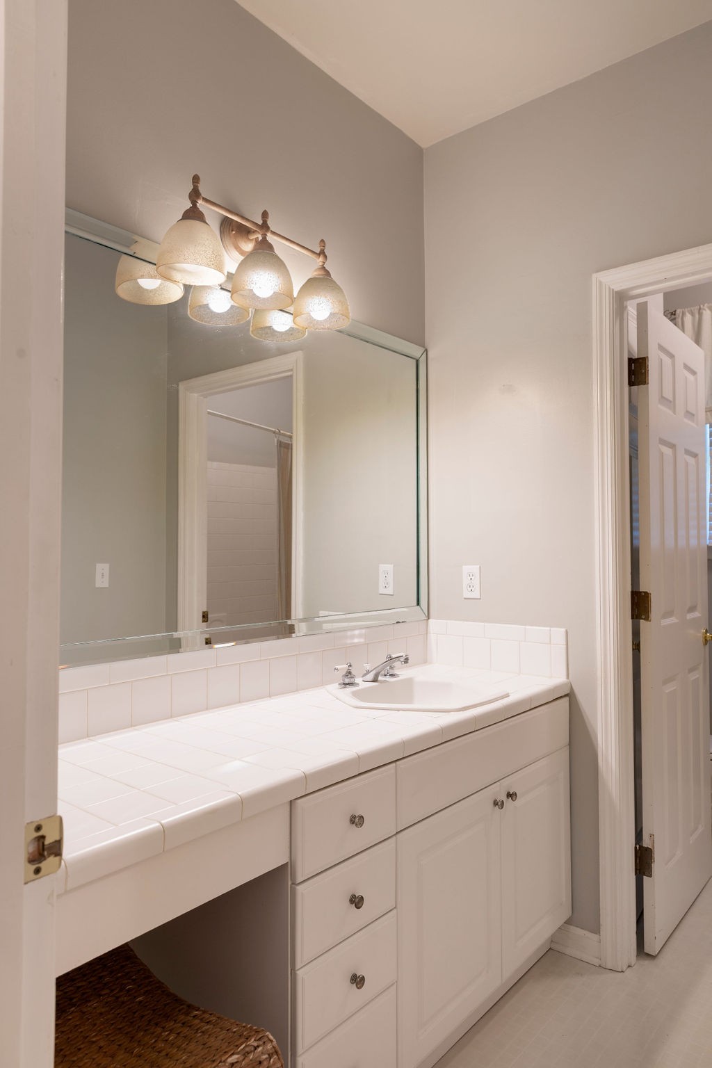 1537 Neelys Bend Road Madison, TN 37115 - Photo 19 of 43 Gallery Image 19