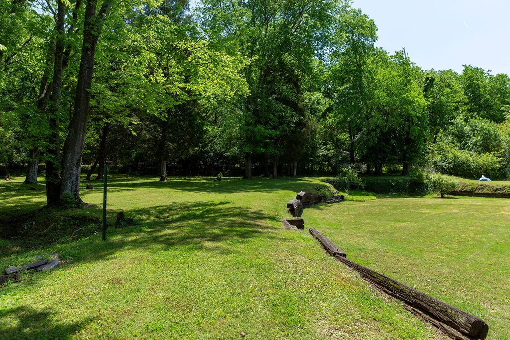 1537 Neelys Bend Road Madison, TN 37115 - Photo 29 of 43 Gallery Image 29