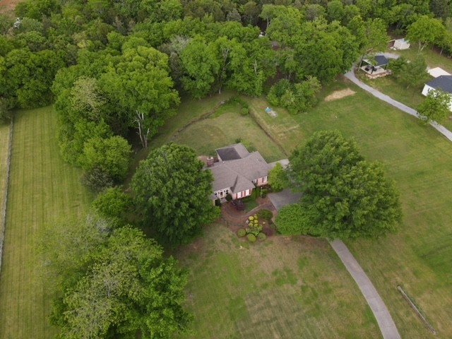 1537 Neelys Bend Road Madison, TN 37115 - Photo 39 of 43 Gallery Image 39