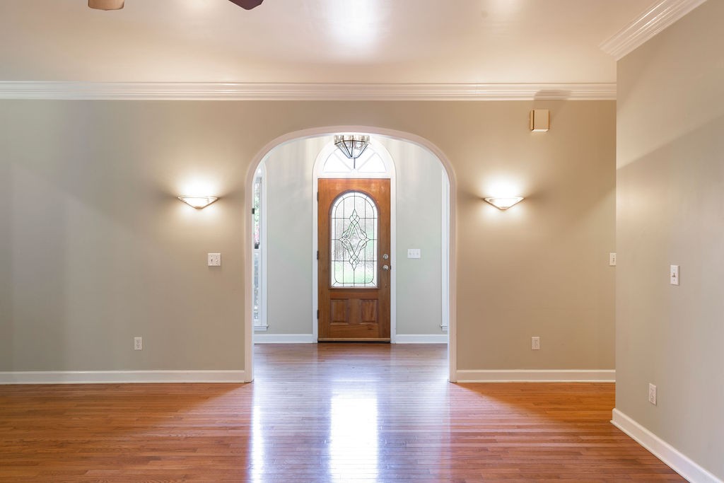 1537 Neelys Bend Road Madison, TN 37115 - Photo 6 of 43 Gallery Image 6