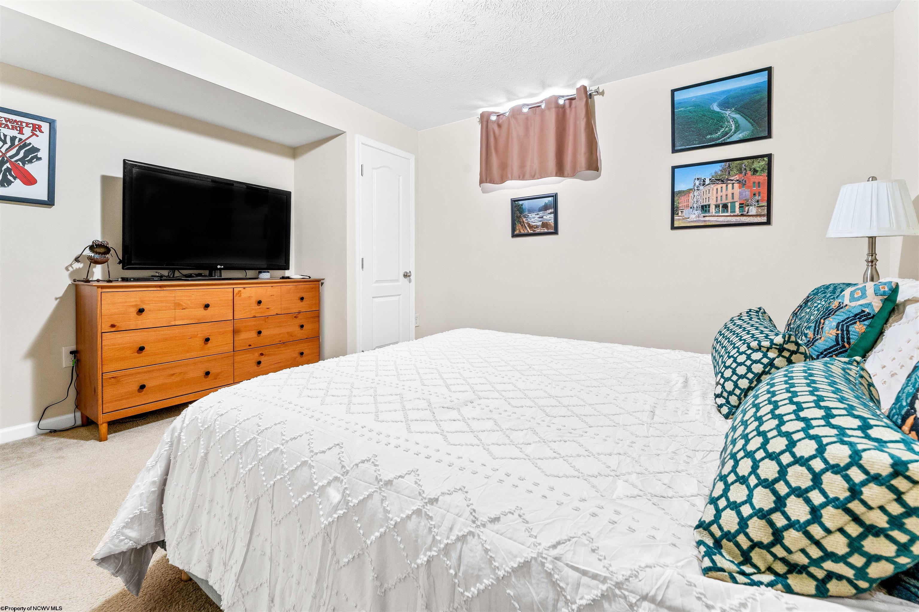 9 Ridgeview Lane Morgantown, WV 26508 - Photo 35 of 43 Gallery Image 35