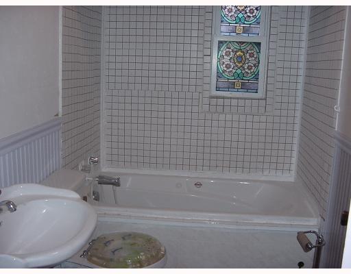 192 West Starz Road Cheswick, PA 15024 - Photo 5 of 7 Master Bath/Spa.