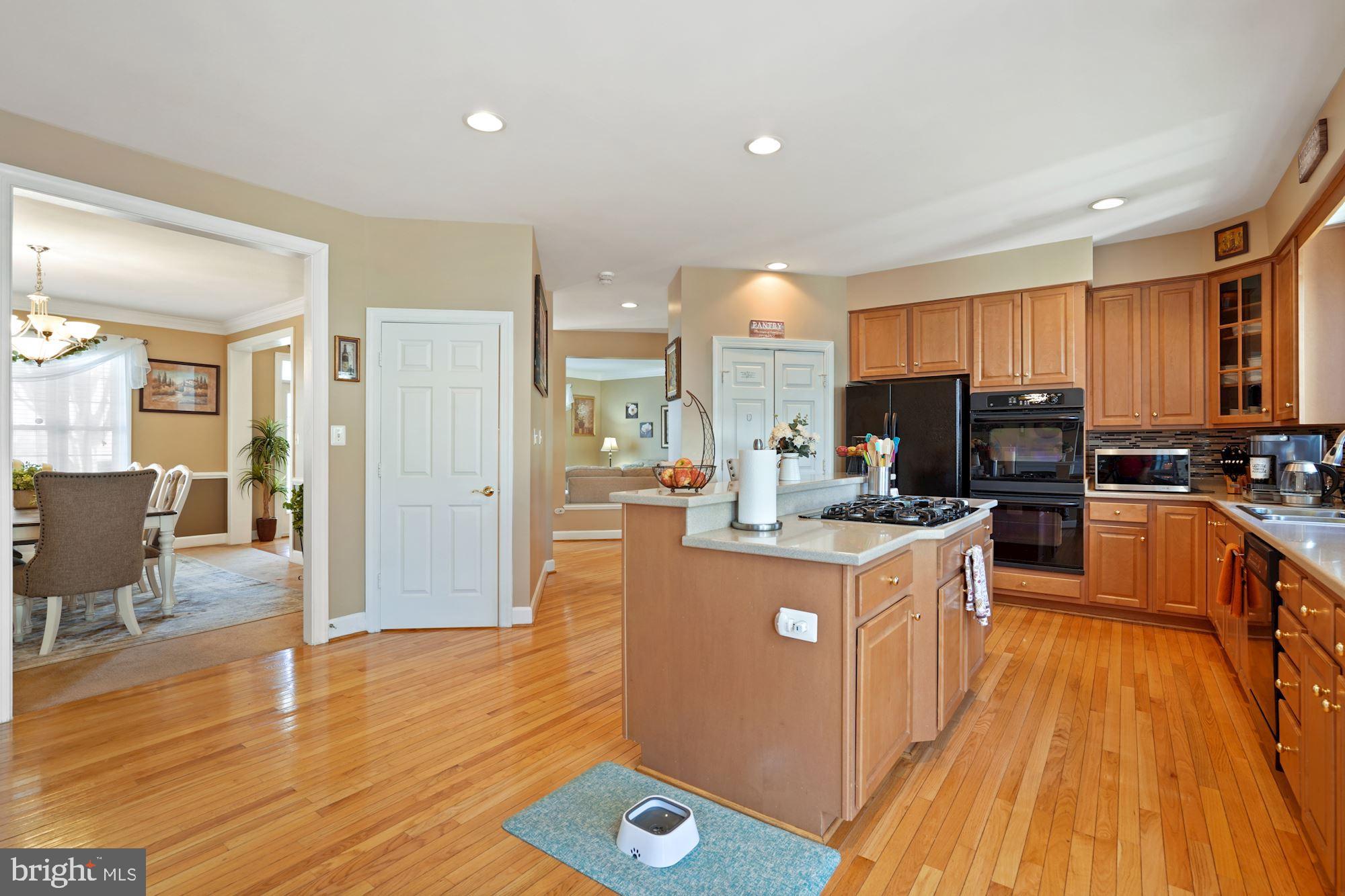 4016 Sapling Way Triangle, VA 22172 - Photo 10 of 43