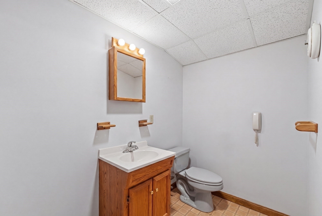 386 Sherbert Road Ashburnham, MA 01430 - Photo 12 of 32