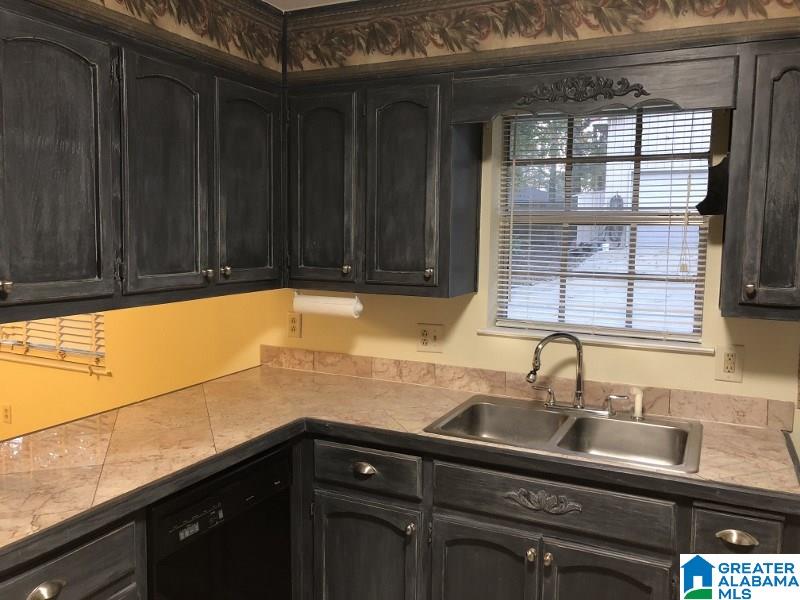 12298 Richard Street McCalla, AL 35111 - Photo 7 of 29