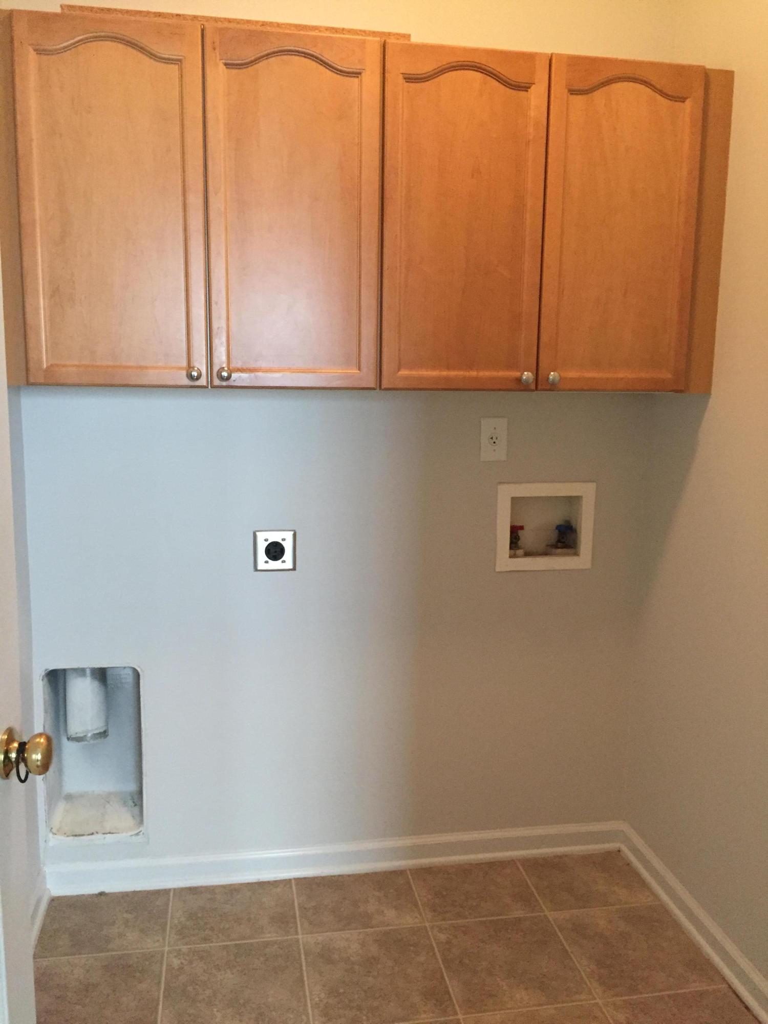 2790 August Road Johns Island, SC 29455 - Photo 9 of 16 Laundry Room