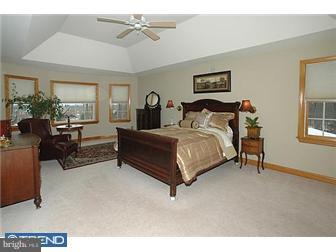 15 Sutton Farm Road Flemington, NJ 08822 - Photo 7 of 12 Bedroom - Main