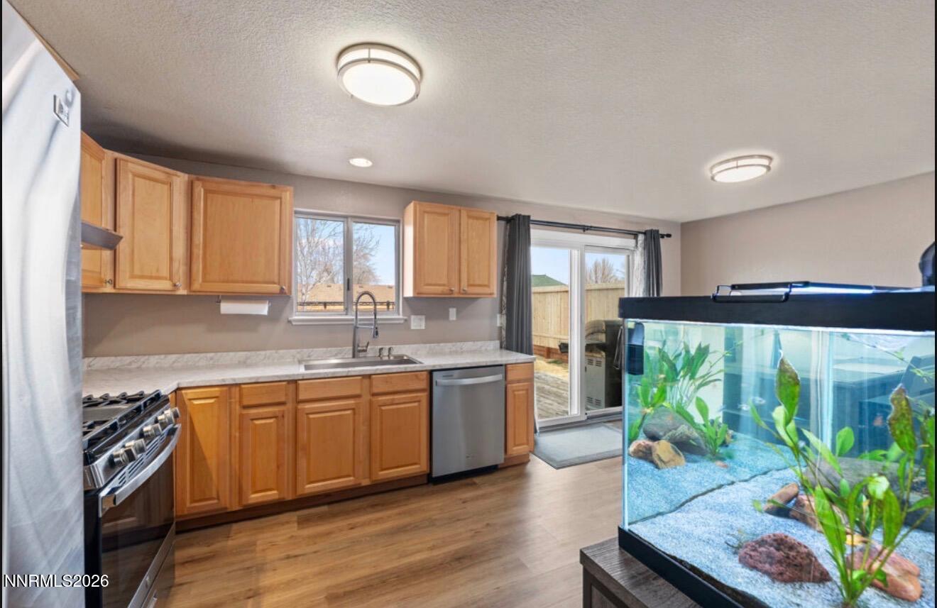 10075 Hornblende Street Reno, NV 89506 - Photo 5 of 23 IMG_0043