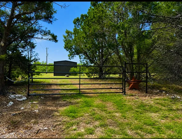 $379,900 | 300 Live Oak Hills Court, San Marcos, TX 78666