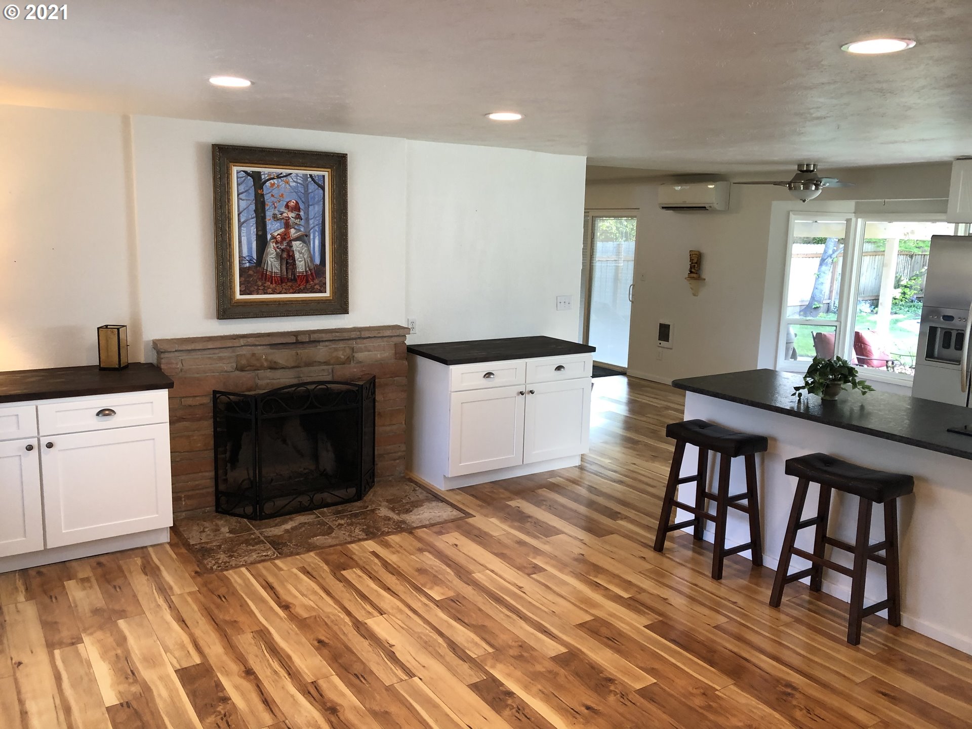 2878 Wayside Loop Springfield, OR 97477 - Photo 8 of 30