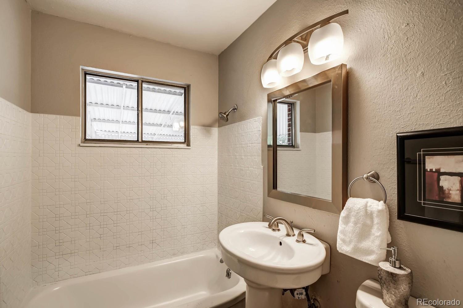 3840 Nelson Street Wheat Ridge, CO 80033 - Photo 12 of 28 Gallery Image 12