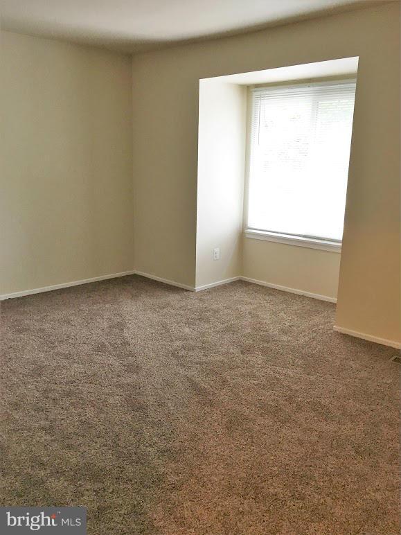19631 Club Lake Road Gaithersburg, MD 20886 - Photo 10 of 19 Bedroom (Master)