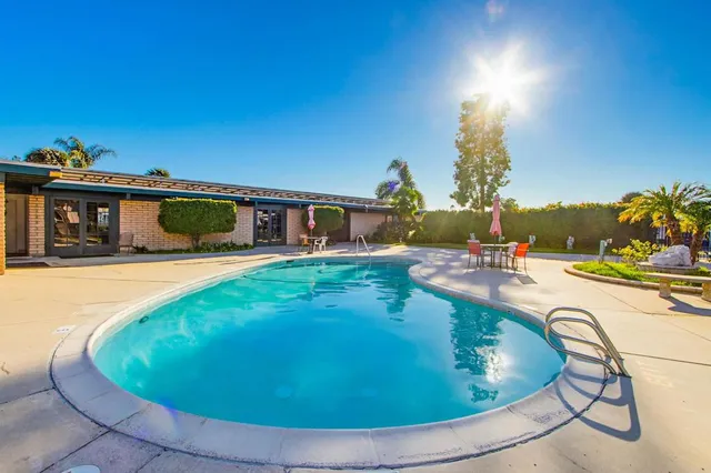 $389,000 | 200 North El Camino Real, Unit 410, Oceanside, CA 92058