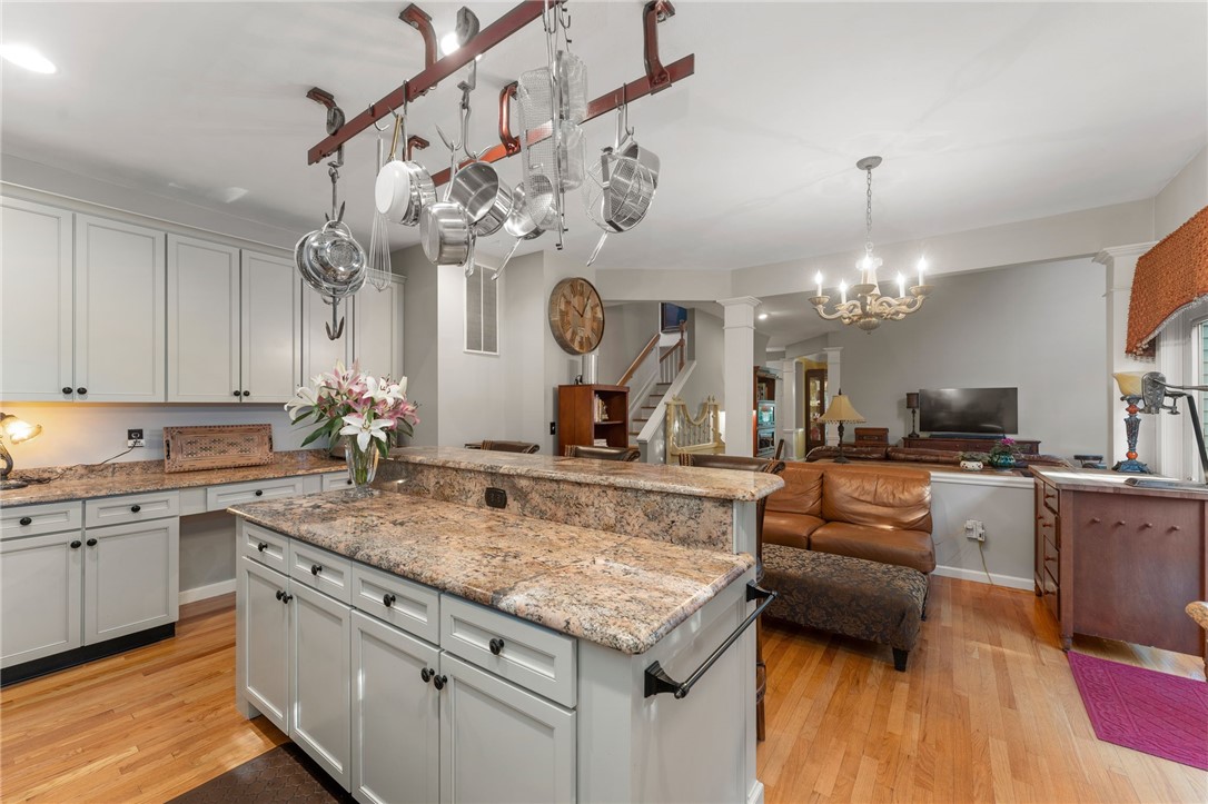 44 Castle Rocks Road Warwick, RI 02886 - Photo 11 of 49 Gallery Image 11