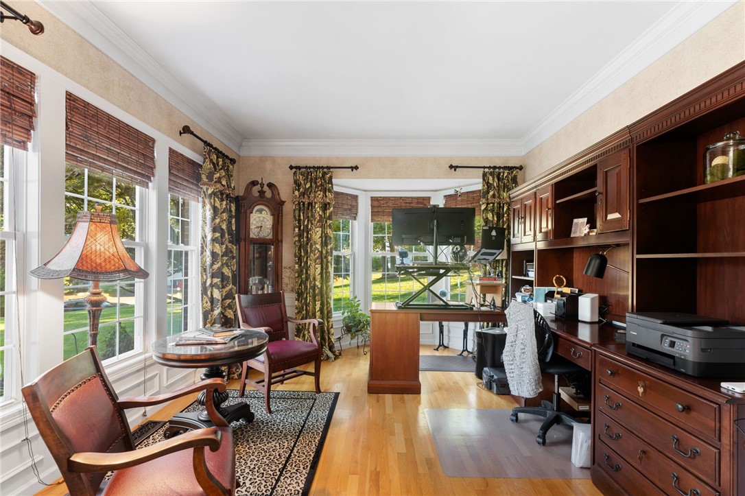 44 Castle Rocks Road Warwick, RI 02886 - Photo 6 of 49 Gallery Image 6