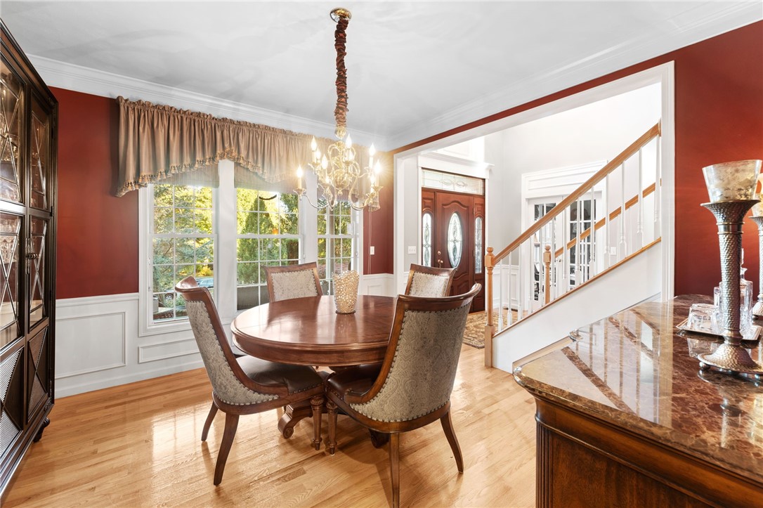 44 Castle Rocks Road Warwick, RI 02886 - Photo 9 of 49 Gallery Image 9