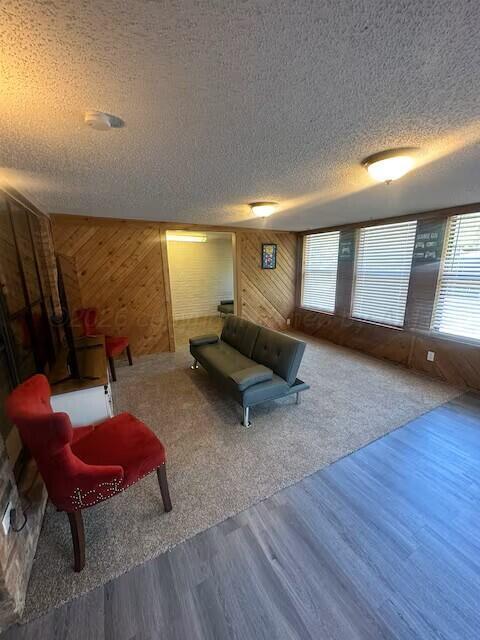 7040 Fulham Drive Amarillo, TX 79109 - Photo 9 of 21 12b59c20-4b98-428e-8ec9-ceb1147e93cd