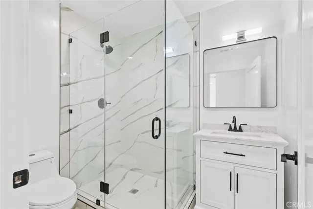 $1,850,000 | 6842 Cedros Avenue, Van Nuys, CA 91405