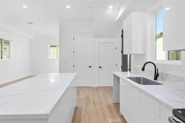 $1,850,000 | 6842 Cedros Avenue, Van Nuys, CA 91405