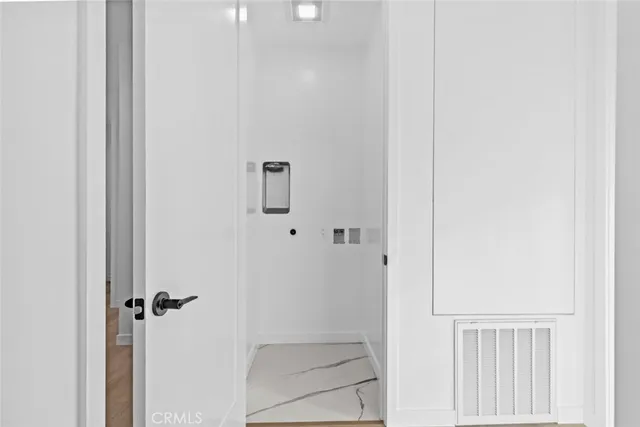 $1,850,000 | 6842 Cedros Avenue, Van Nuys, CA 91405