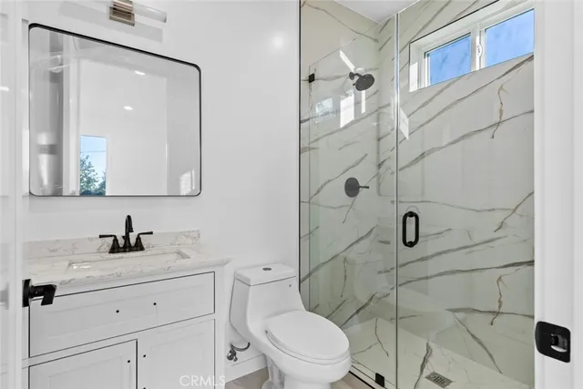 $1,850,000 | 6842 Cedros Avenue, Van Nuys, CA 91405