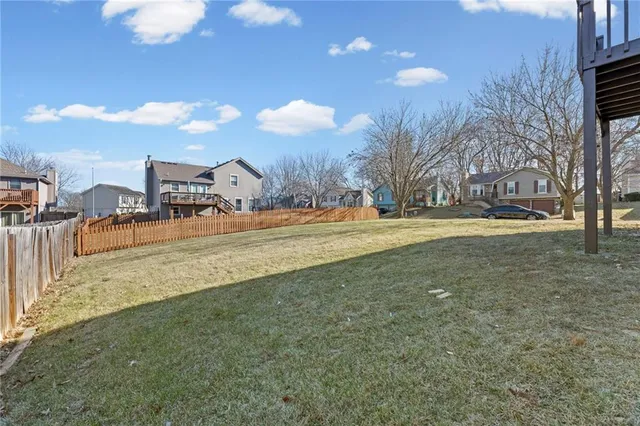 $369,900 | 8615 North Wayland Avenue, Kansas City, MO 64153