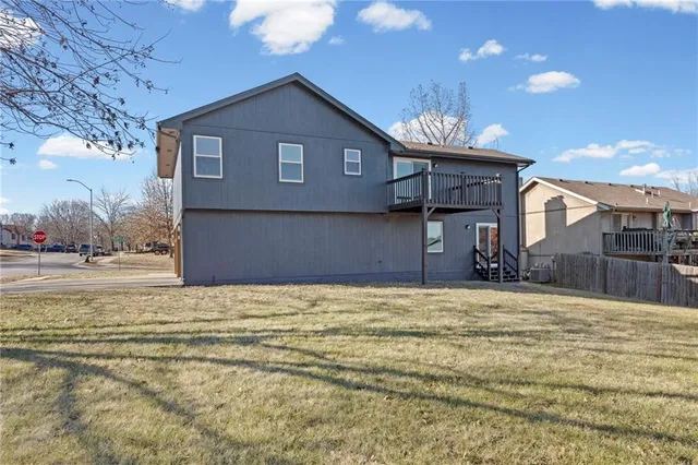 $369,900 | 8615 North Wayland Avenue, Kansas City, MO 64153