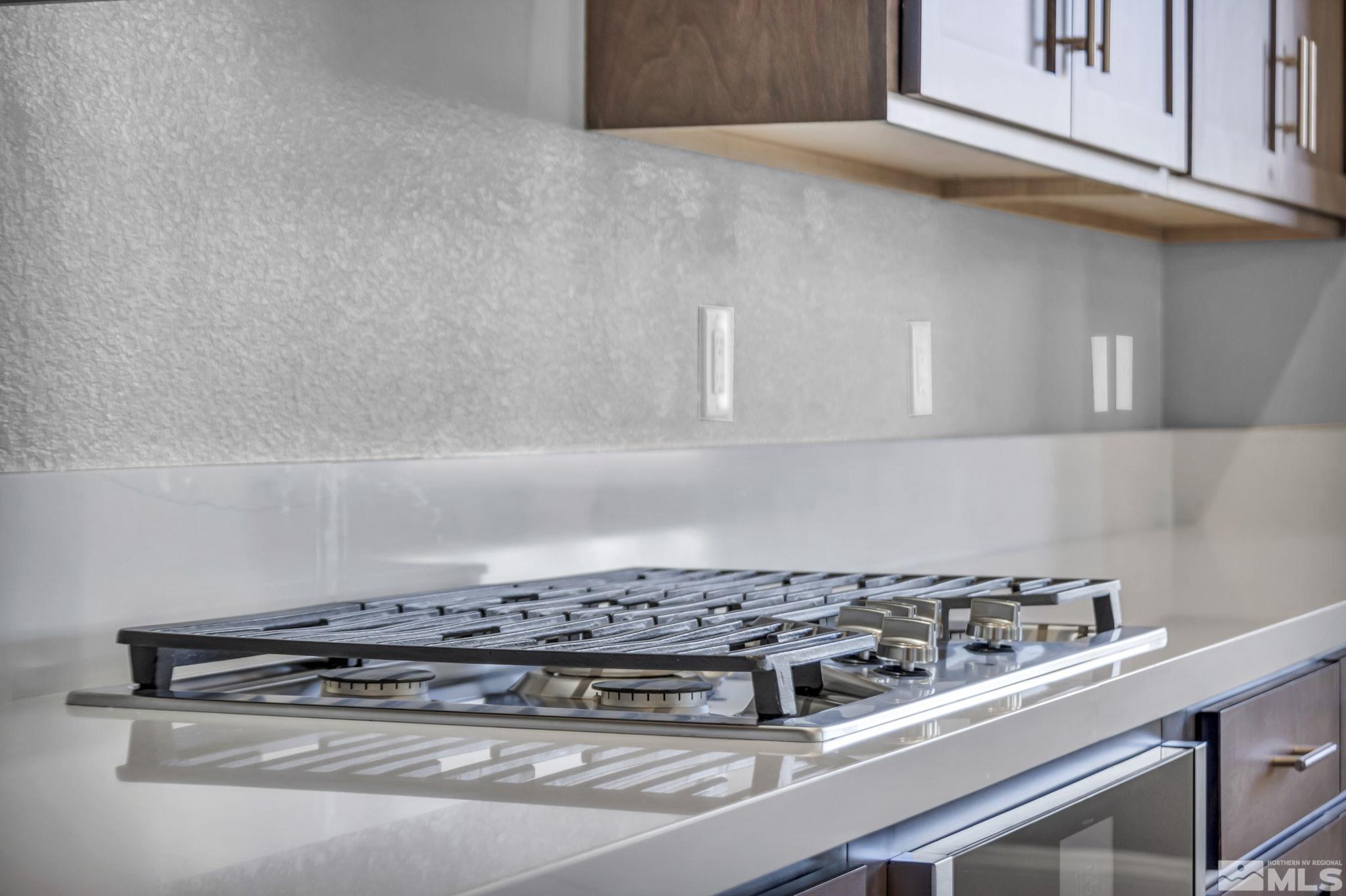 3108 Cambria Loop Carson City, NV 89703 - Photo 16 of 39 a close view of stove top oven