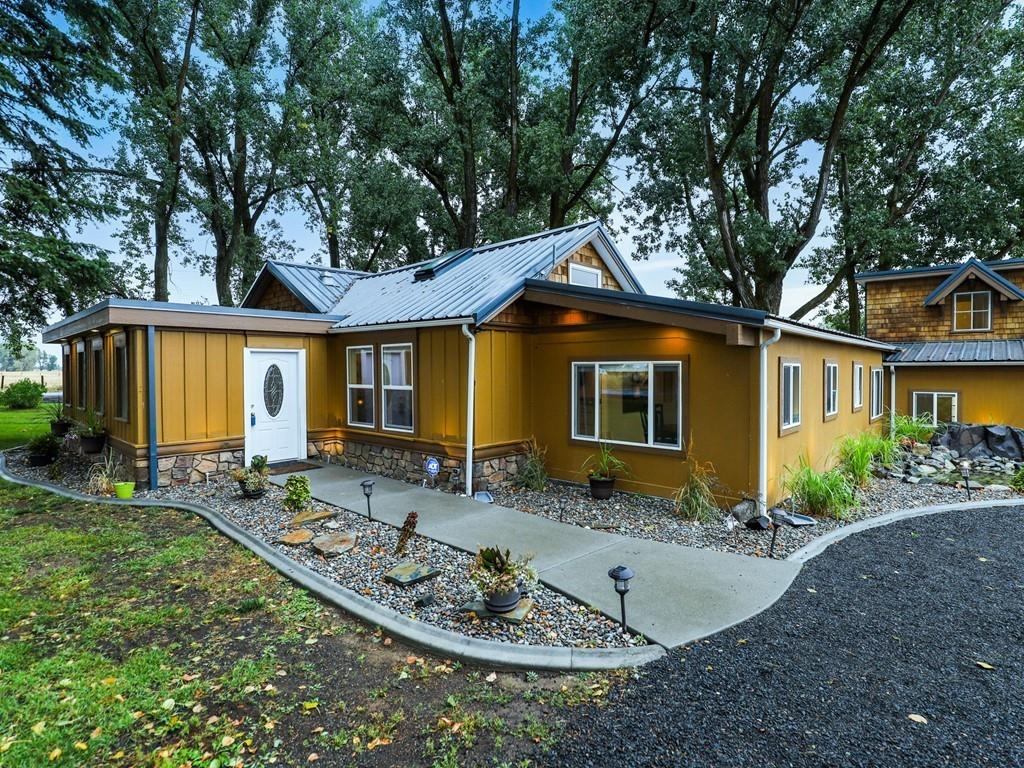 4503 South Craig Road Medical Lake, WA 99022 - Photo 4 of 43