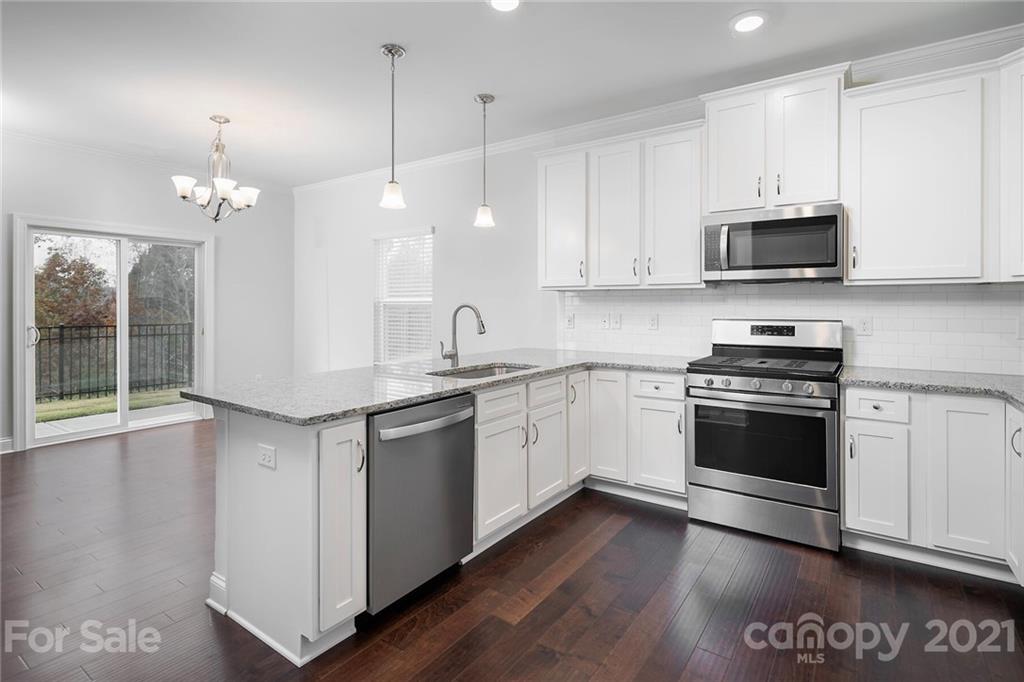 1006 Pecan Ridge Road Fort Mill, SC 29715 - Photo 2 of 5 Gallery Image 2
