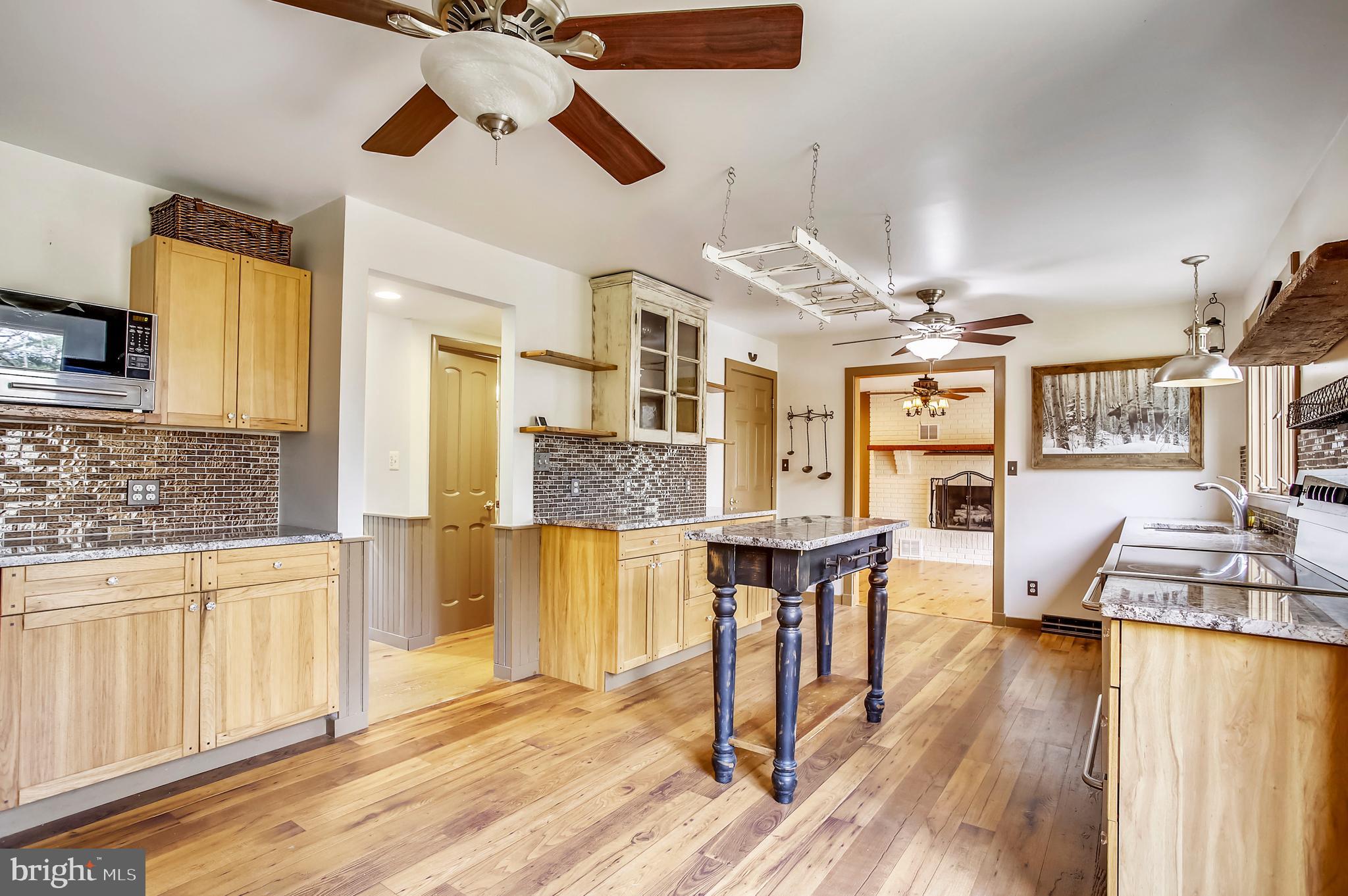 18237 Foreston Road Parkton, MD 21120 - Photo 6 of 29 Main Kitchen