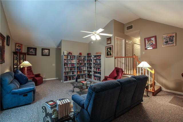 5533 Seesaw Road Nashville, TN 37211 - Photo 17 of 19 Great upstairs Bonus Room! Perfect for a media room, play room, or even an office area