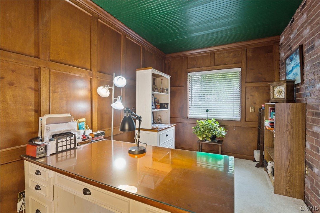 8 Lyndon Road De Witt, NY 13066 - Photo 8 of 46