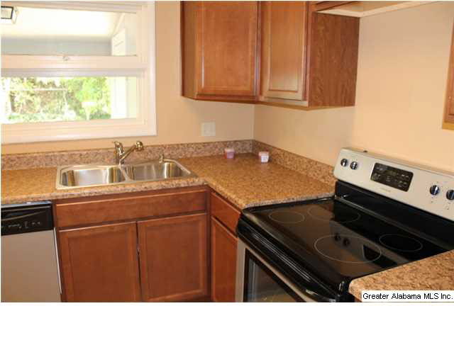 1116 Montclair Road Birmingham, AL 35213 - Photo 4 of 11