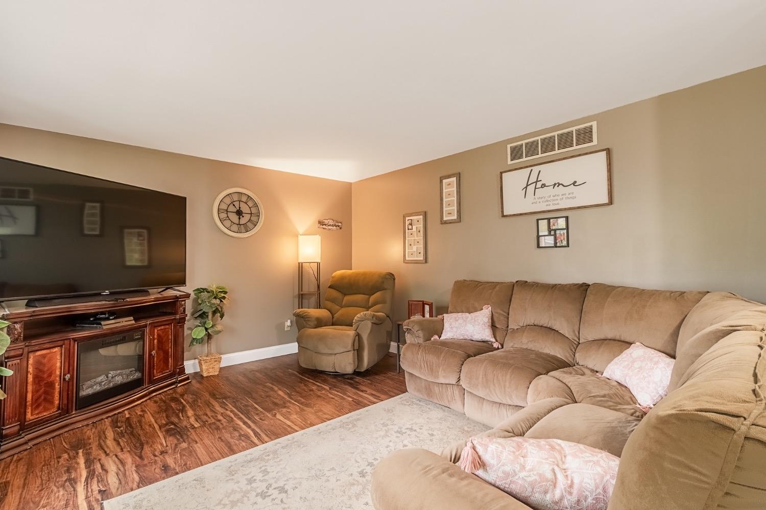 11067 Hogan Road Brookville, IN 47012 - Photo 4 of 39 Gallery Image 4