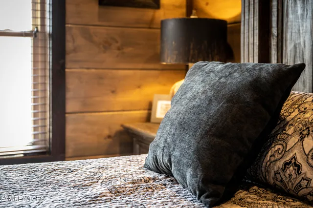 $1,899,000 | 1490 Sleepy Valley Lane, Sevierville, TN 37876