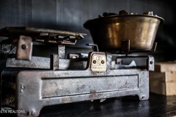 $1,849,900 | 1490 Sleepy Valley Lane, Sevierville, TN 37876