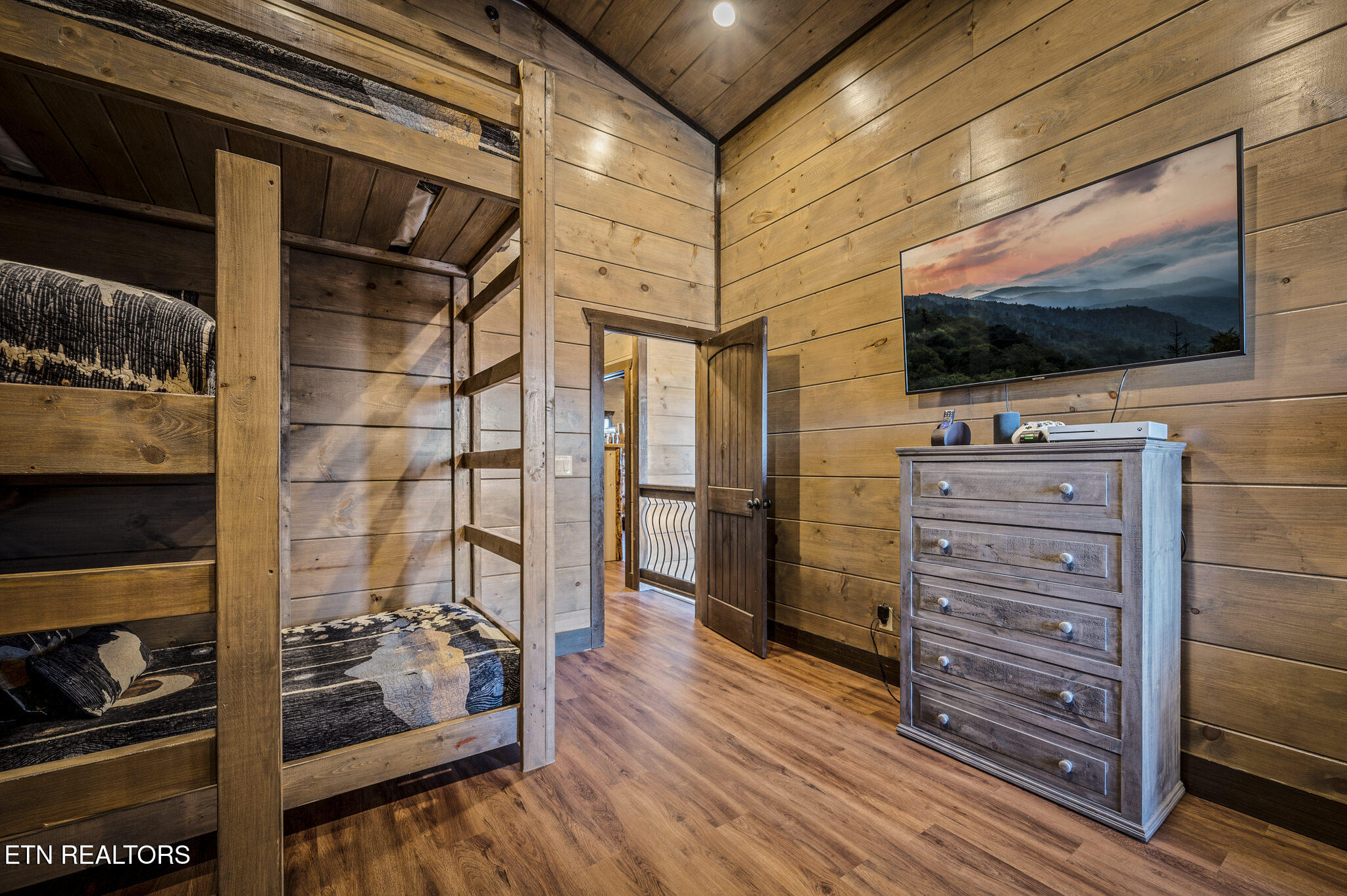 1490 Sleepy Valley Lane Sevierville, TN 37876 - Photo 25 of 49 JCM_6288