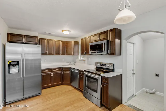 $1,250 | 4472 Melvin Circle East, Jacksonville, FL 32210