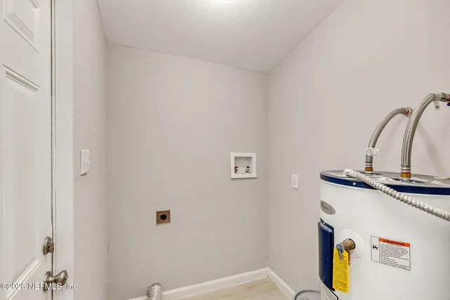 $1,250 | 4472 Melvin Circle East, Jacksonville, FL 32210