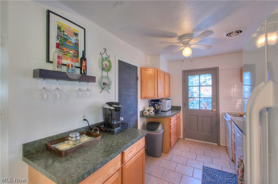 270 Nobottom Road Berea, OH 44017 - Photo 8 of 19 Gallery Image 8
